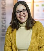 Portrait-Foto von Miriam Weber