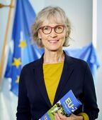 Portrait-Foto von Margit Kreißl