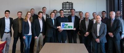 Das Konsortium des InnoTeams „HZwo:BIP - Bipolarplatten aus Sachsen“ (Foto: Dr. Jiří Hrdlička / TU Chemnitz)